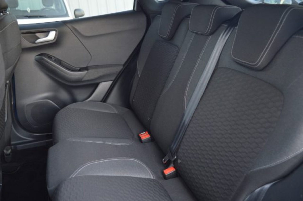 Ford Puma 1.0 EcoBoost Hybrid 125 CV S&S aut. Titanium Design (9)
