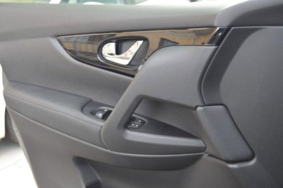 Nissan Qashqai 1.3 DIG-T 140 CV N-Connecta (15)