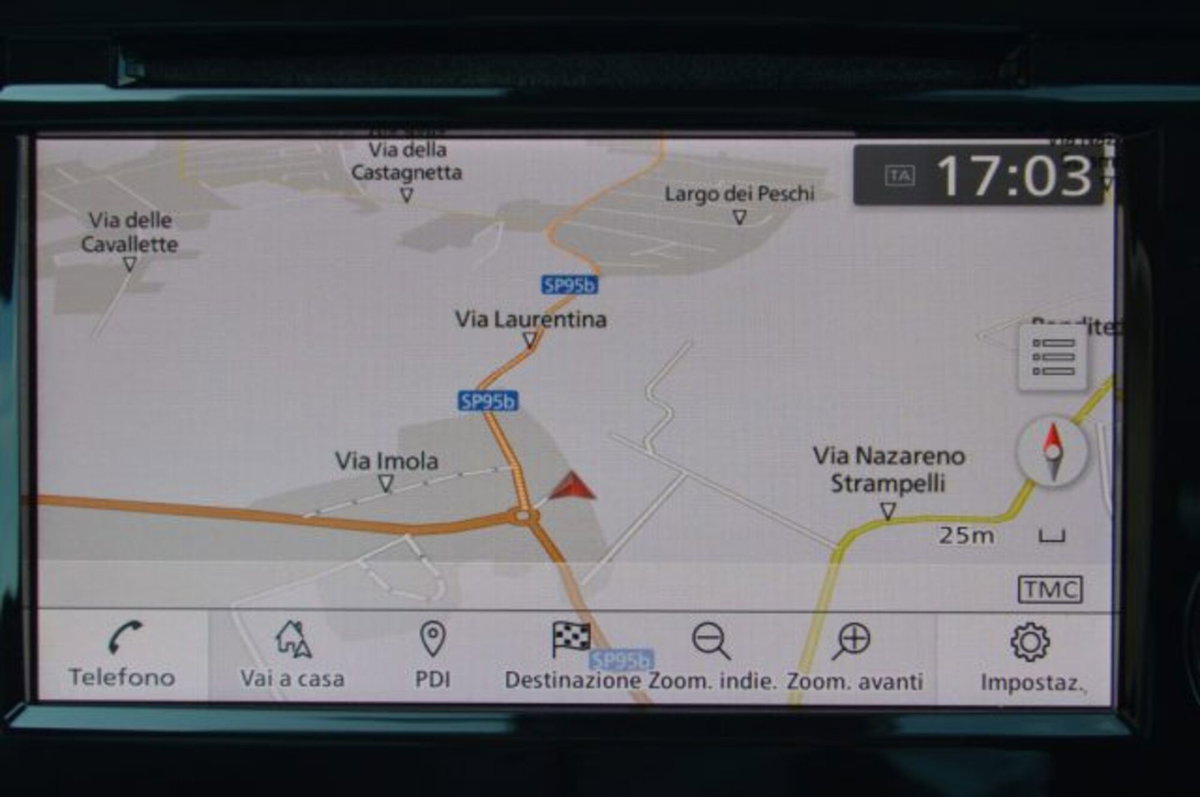 Nissan Qashqai 1.3 DIG-T 140 CV N-Connecta (17)