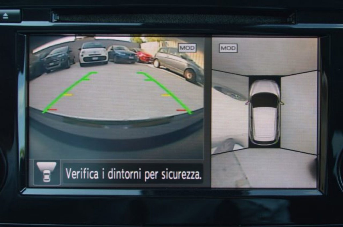 Nissan Qashqai 1.3 DIG-T 140 CV N-Connecta (18)