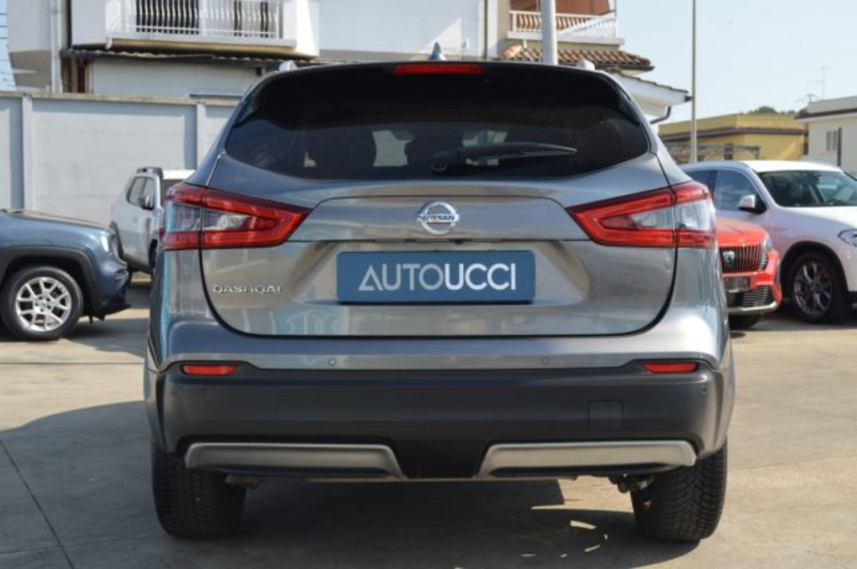 Nissan Qashqai 1.3 DIG-T 140 CV N-Connecta (6)