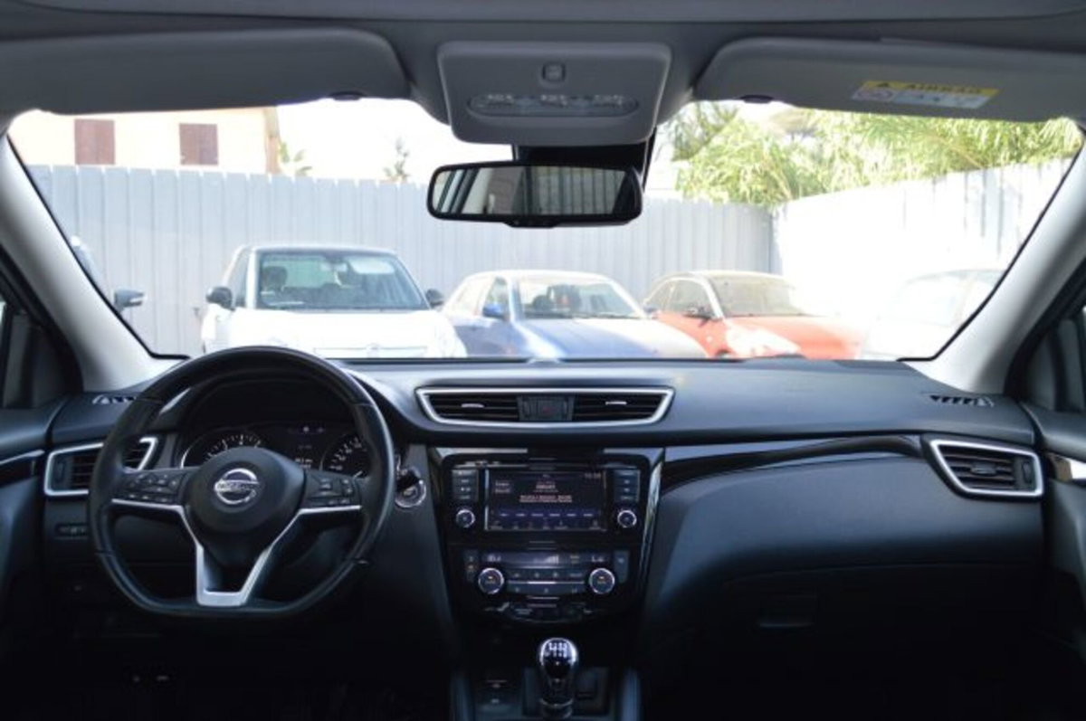 Nissan Qashqai 1.3 DIG-T 140 CV N-Connecta (7)