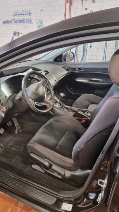 Honda Civic 1.4 i-VTEC 5p. Elegance (9)
