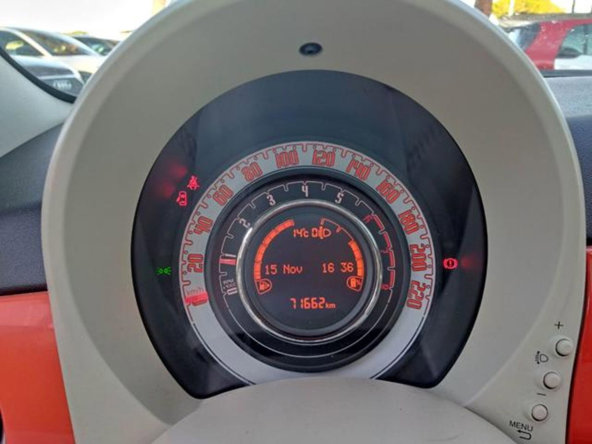 Fiat 500 1.0 hybrid Dolcevita 70cv (9)