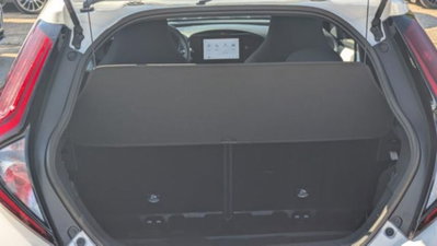 Toyota Aygo X 1.0 Trend 72cv (16)