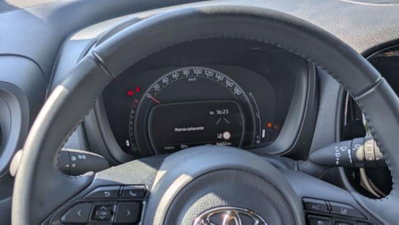 Toyota Aygo X 1.0 Trend 72cv (9)
