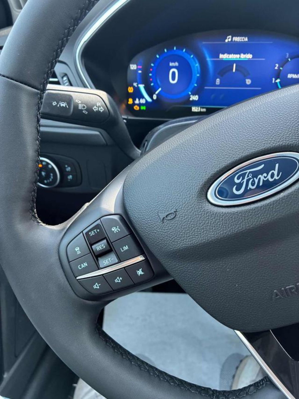 Ford Focus 1.0 EcoBoost Hybrid 125 CV Powershift 5p. Active X (15)