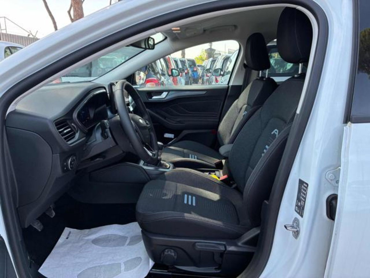 Ford Focus 1.0 EcoBoost Hybrid 125 CV Powershift 5p. Active X (7)