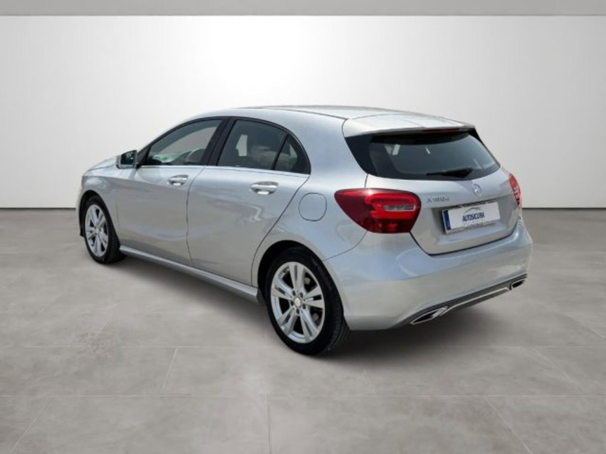 Mercedes-Benz Classe A 180 d Automatic Sport (6)
