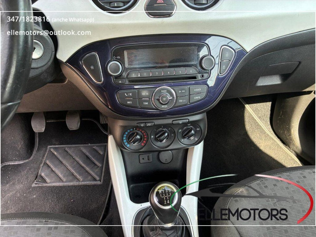 Opel Adam 1.2 70 CV Jam (11)