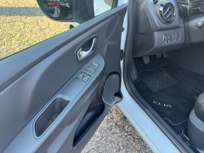 Renault Clio TCe 12V 75 CV 5 porte Generation (11)