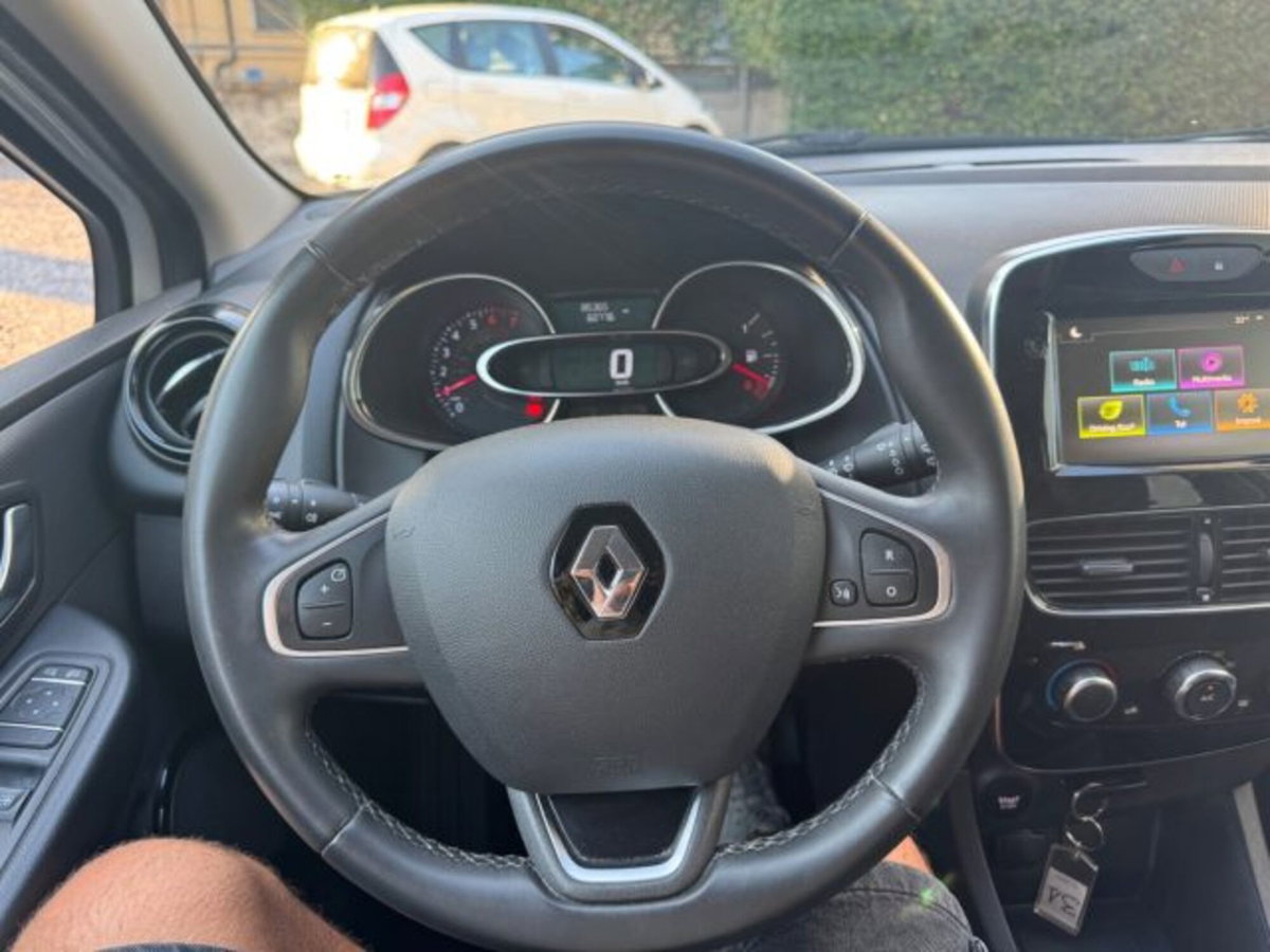 Renault Clio TCe 12V 75 CV 5 porte Generation (19)