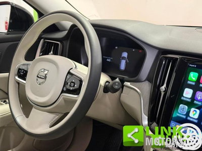 Volvo V60 B4 automatico Ultimate Dark (11)