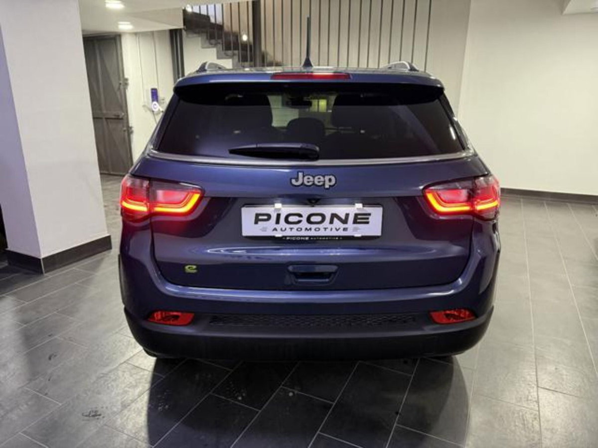 Jeep Compass 1.5 Turbo T4 130CV MHEV 2WD Limited (5)