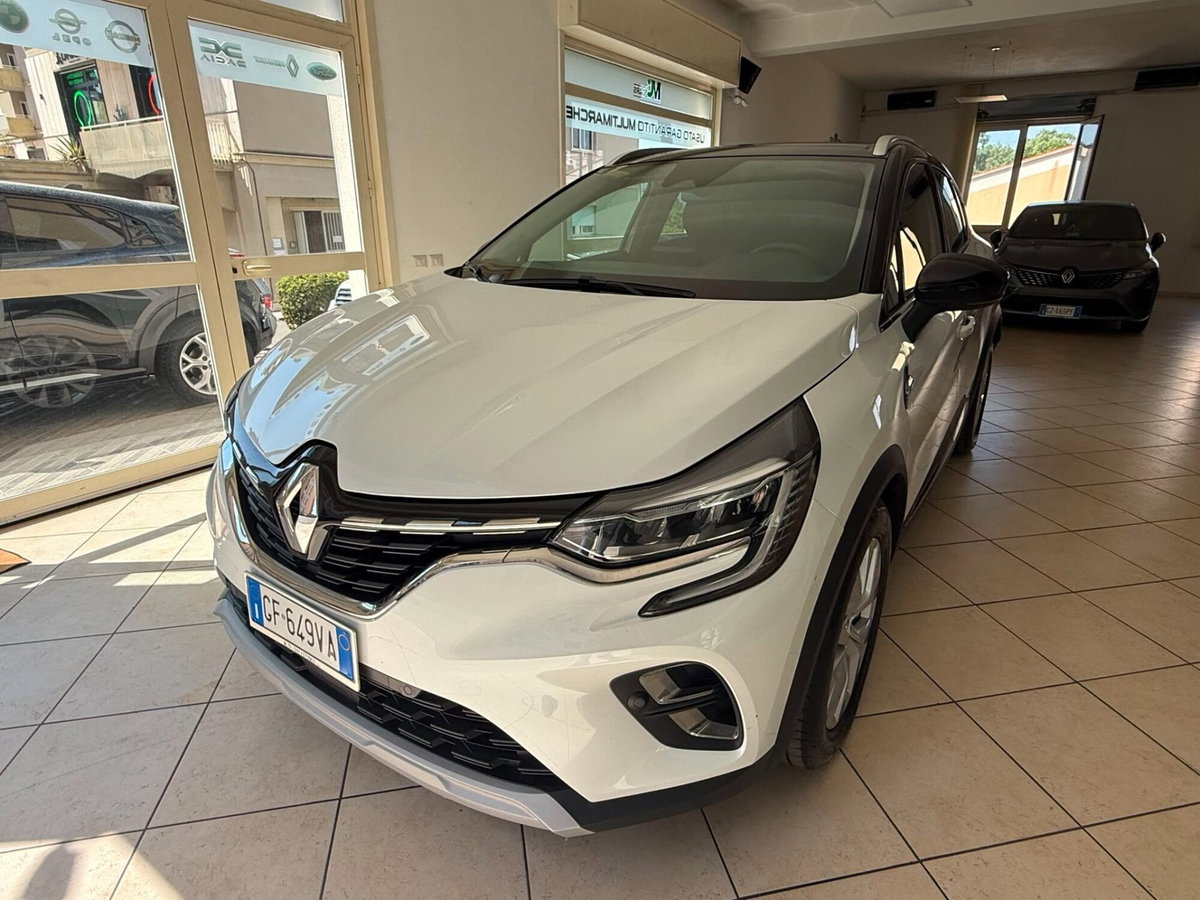 Renault Captur Plug-in Hybrid E-Tech 160 CV Initiale Paris