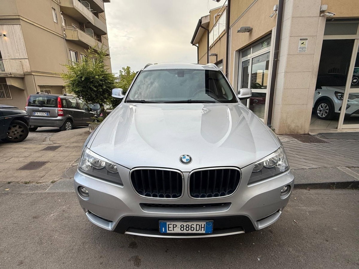 BMW X3 sDrive18d Futura (2)