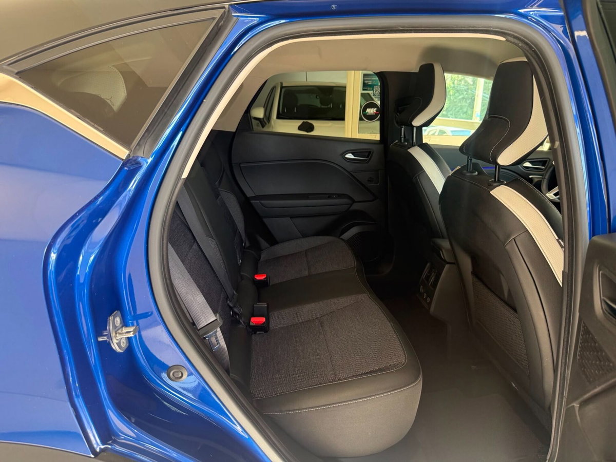 Renault Captur TCe 100 CV GPL Techno Fast Track (16)