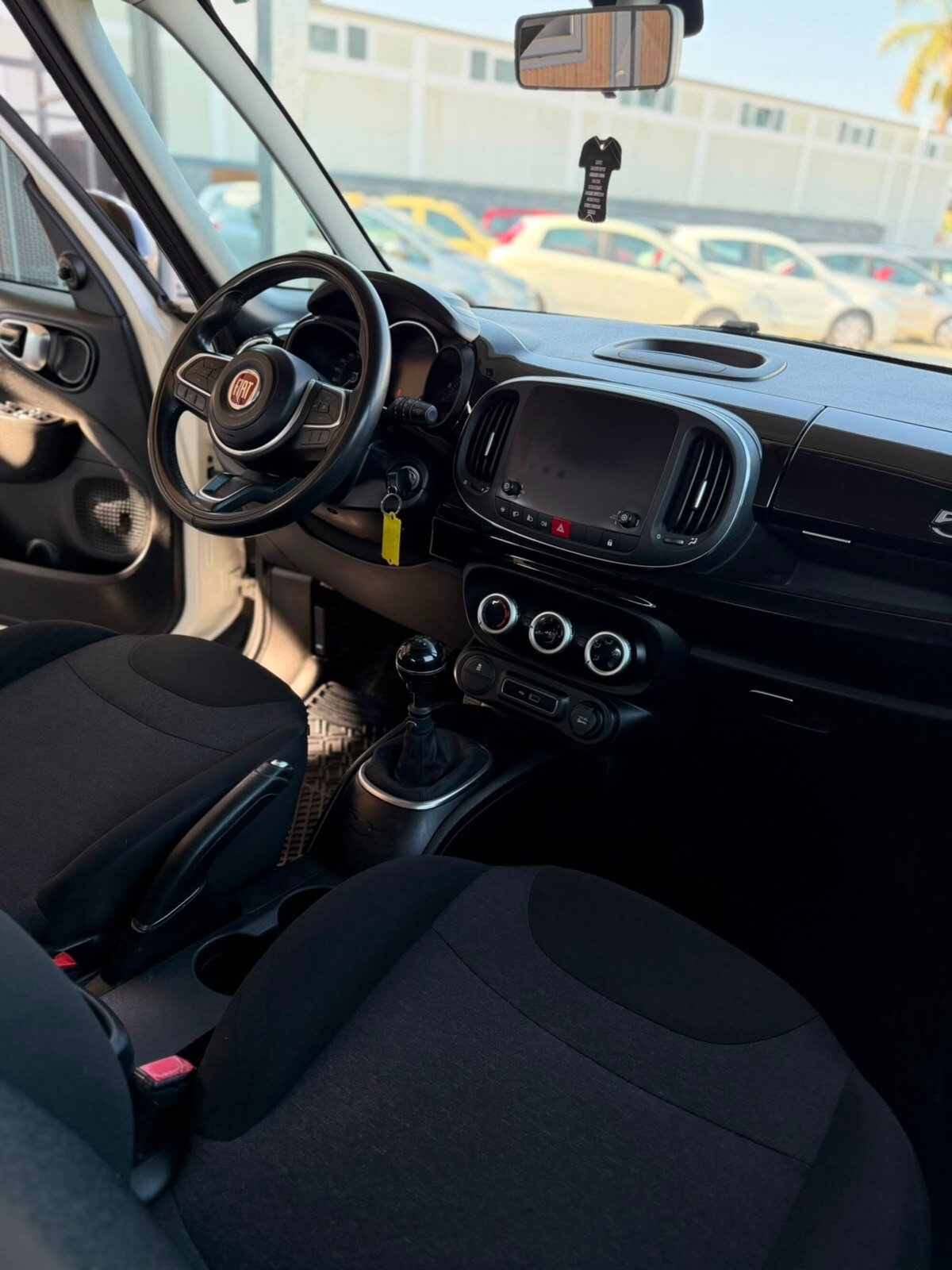 Fiat 500L 1.4 95 CV Cross (10)