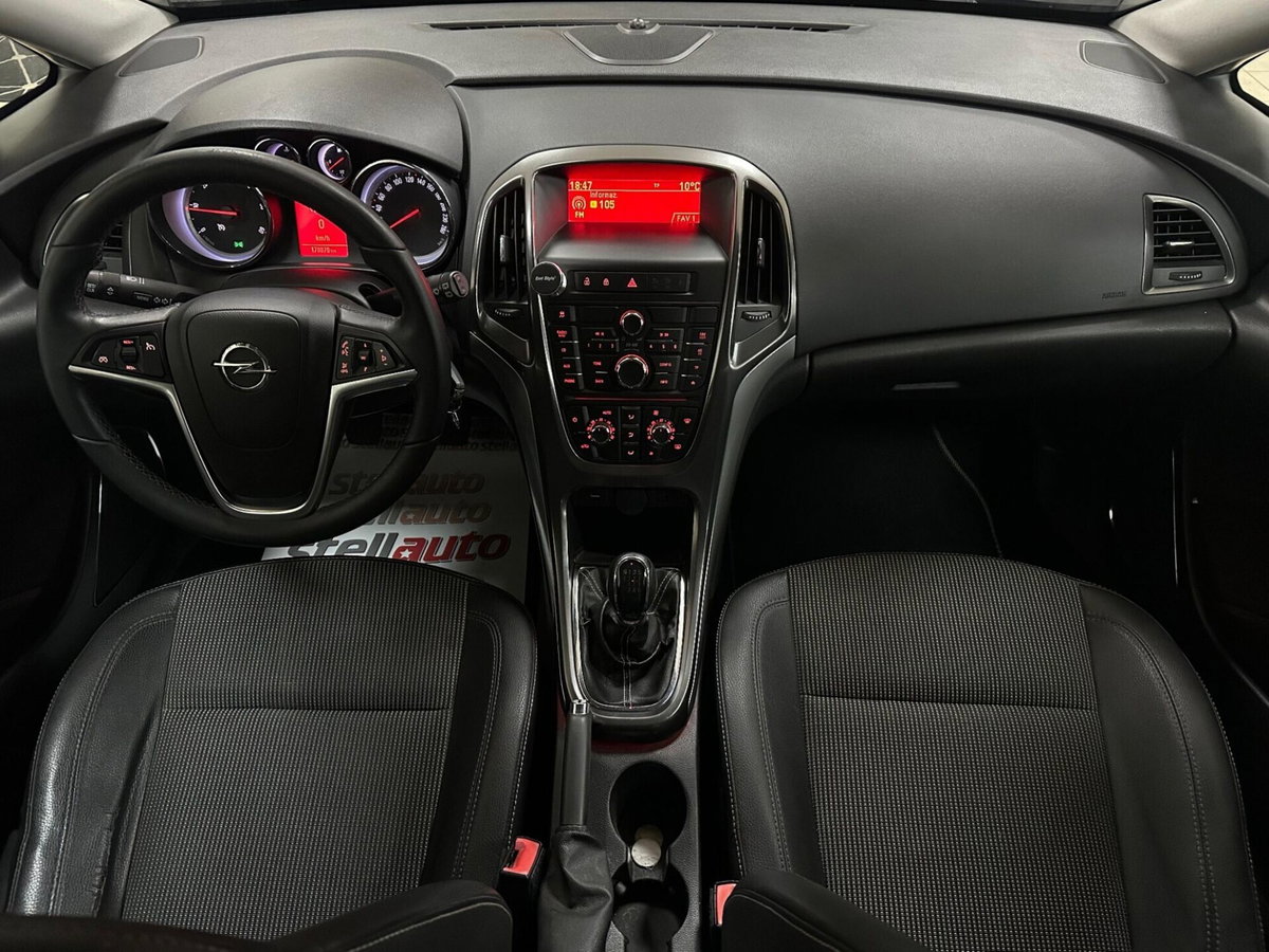 Opel Astra Station Wagon 1.7 CDTI 110CV Sports Cosmo (13)