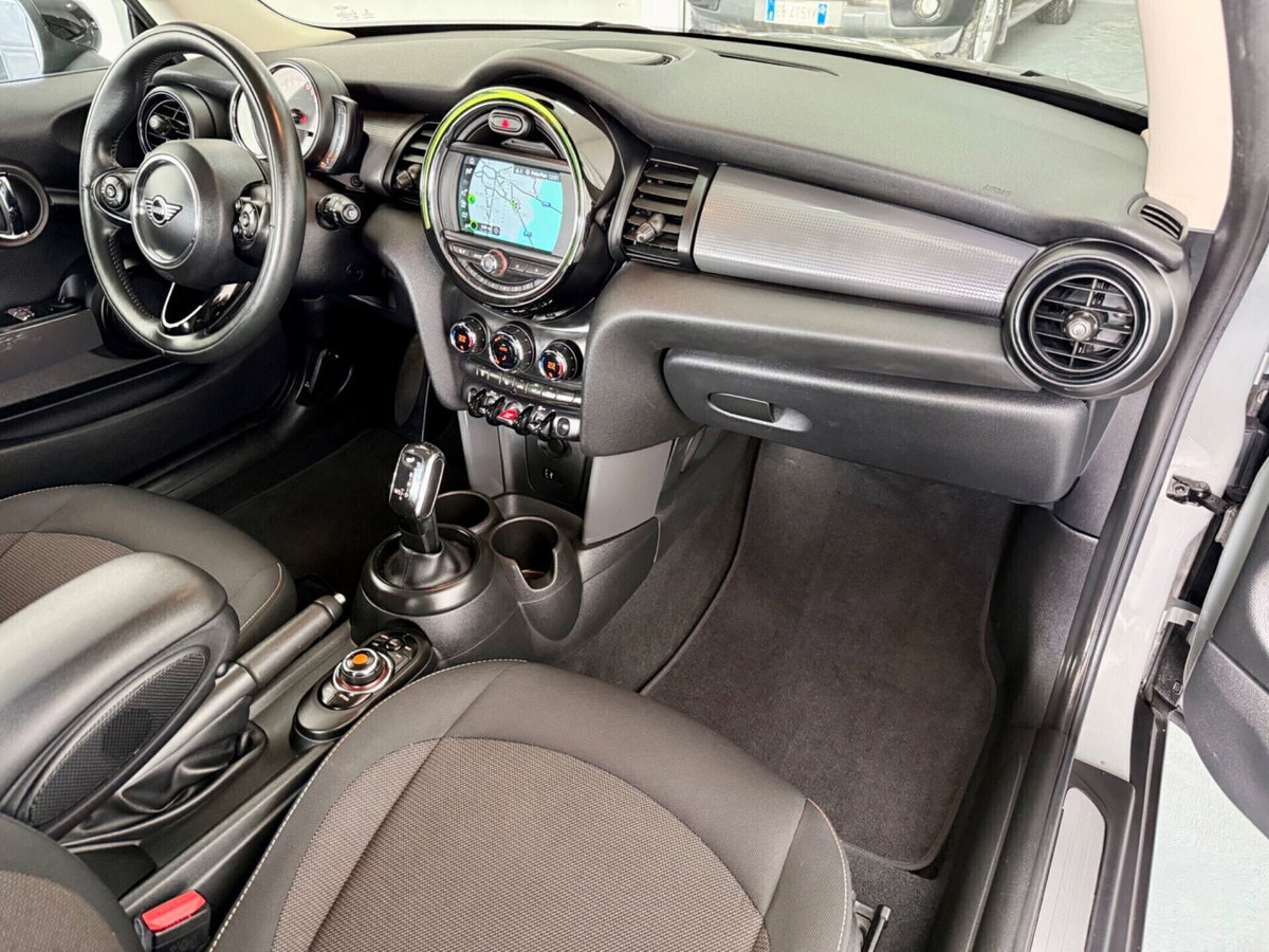 MINI Mini 1.5 Cooper Baker Street (20)