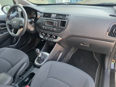 Kia Rio 1.1 CRDi 5p. Active (11)