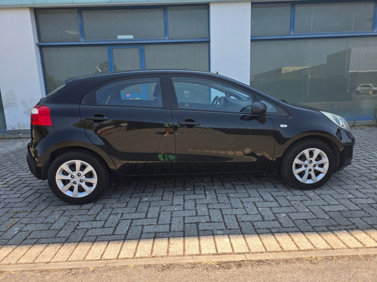Kia Rio 1.1 CRDi 5p. Active (5)