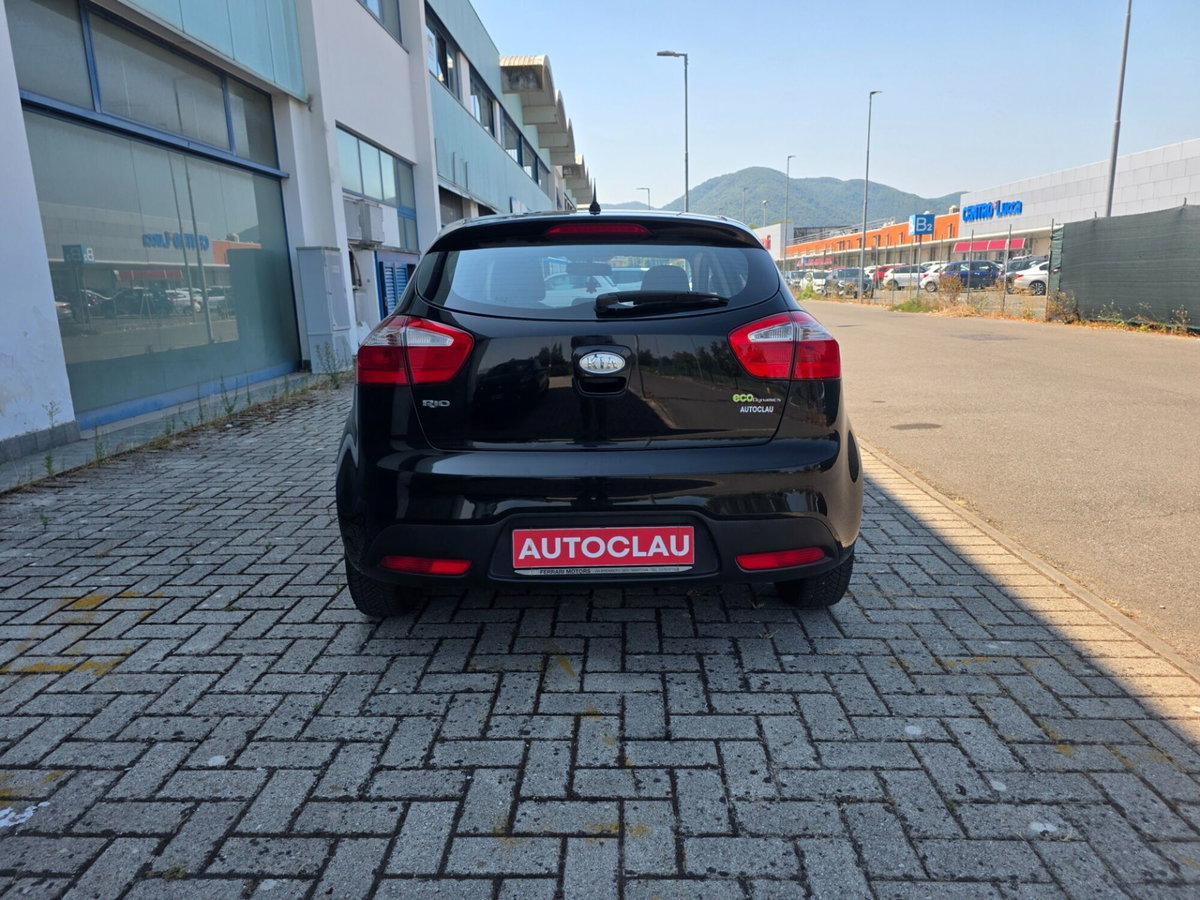 Kia Rio 1.1 CRDi 5p. Active (8)