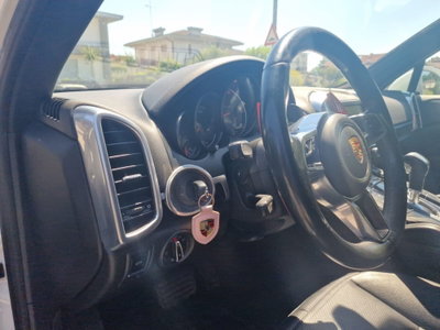 Porsche Cayenne 3.0 Diesel (13)