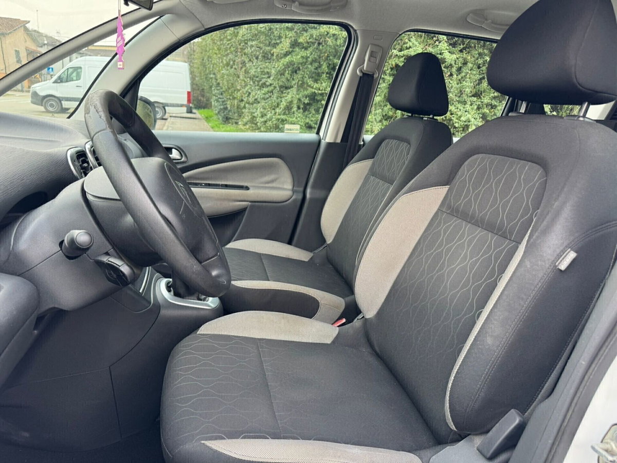 Citroen C3 Picasso 1.6 HDi 90 Exclusive (12)