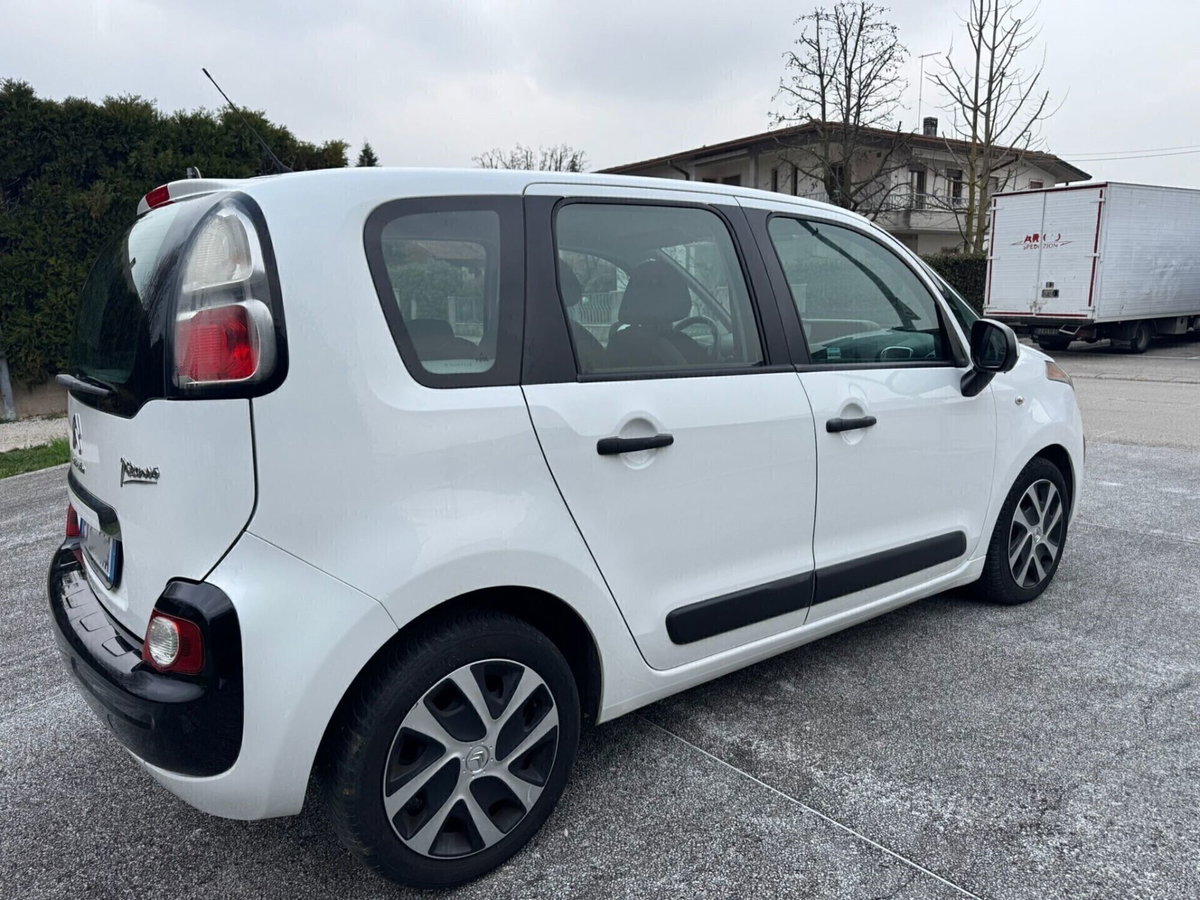 Citroen C3 Picasso 1.6 HDi 90 Exclusive (3)