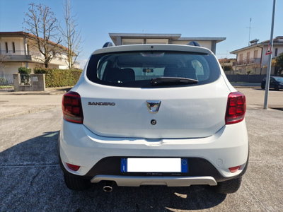 Dacia Sandero Stepway 1.5 Blue dCi 95CV 15th Anniversary (6)