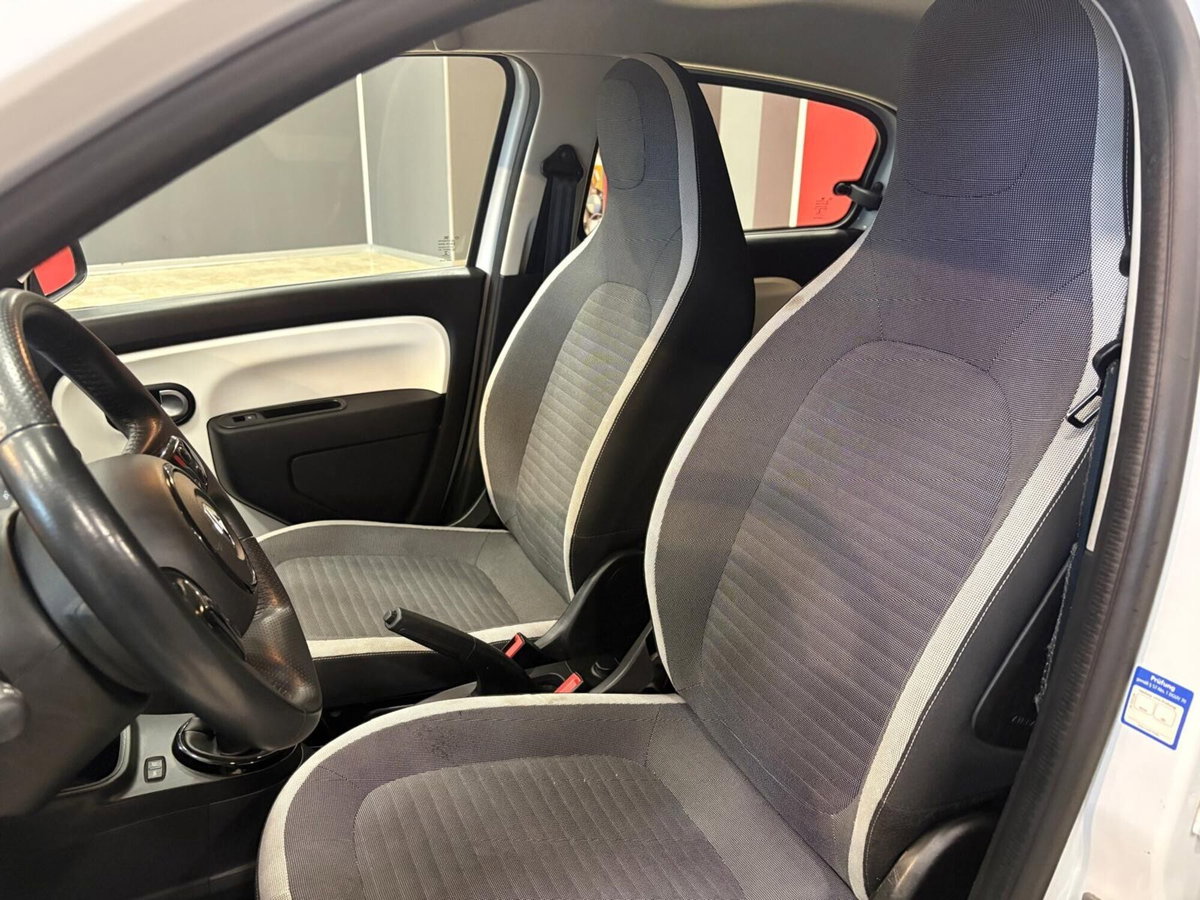 Renault Twingo SCe 65 CV Intens (6)