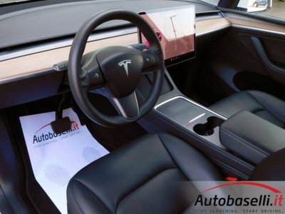 Tesla Model Y Long Range Dual Motor awd (2)