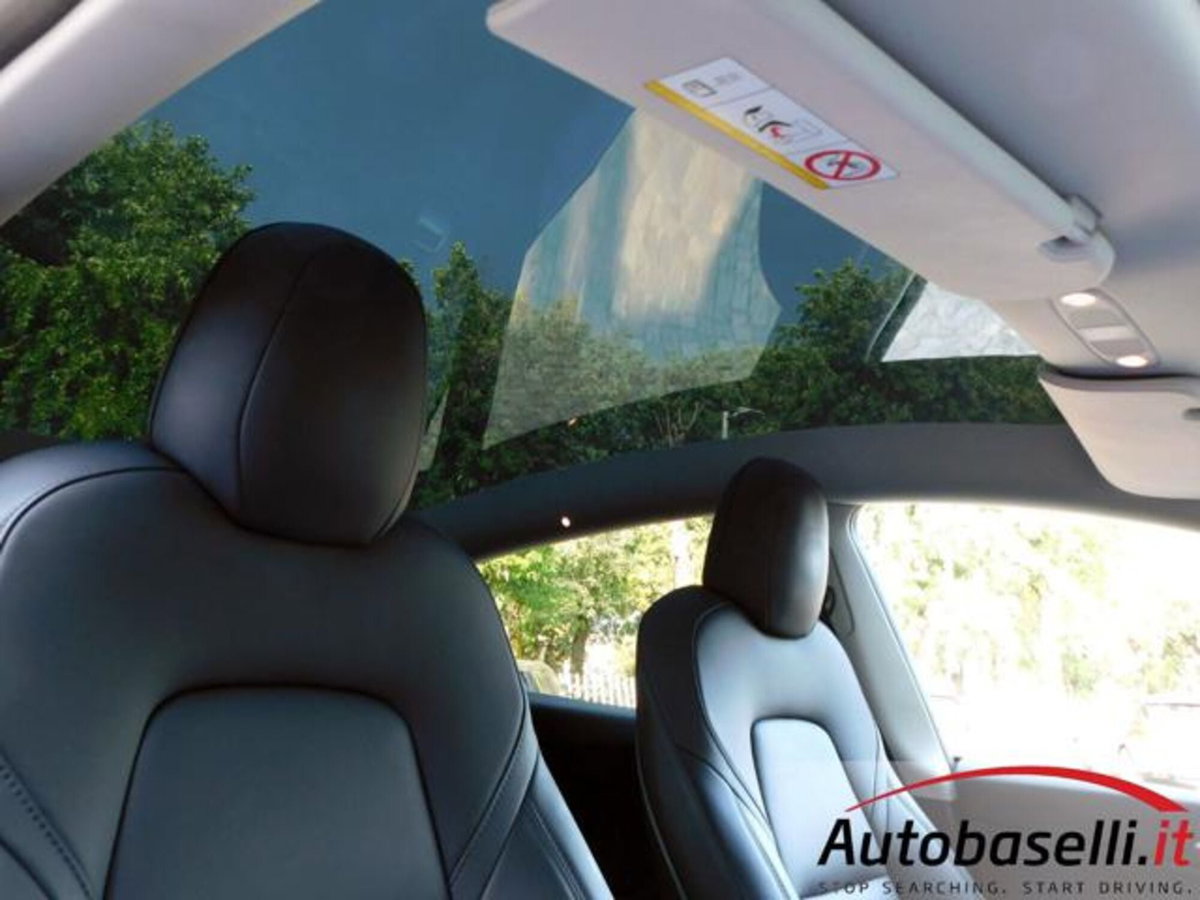 Tesla Model Y Long Range Dual Motor awd (7)