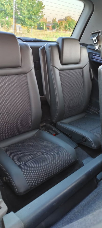 Opel Zafira 1.9 CDTI 120CV Cosmo (8)