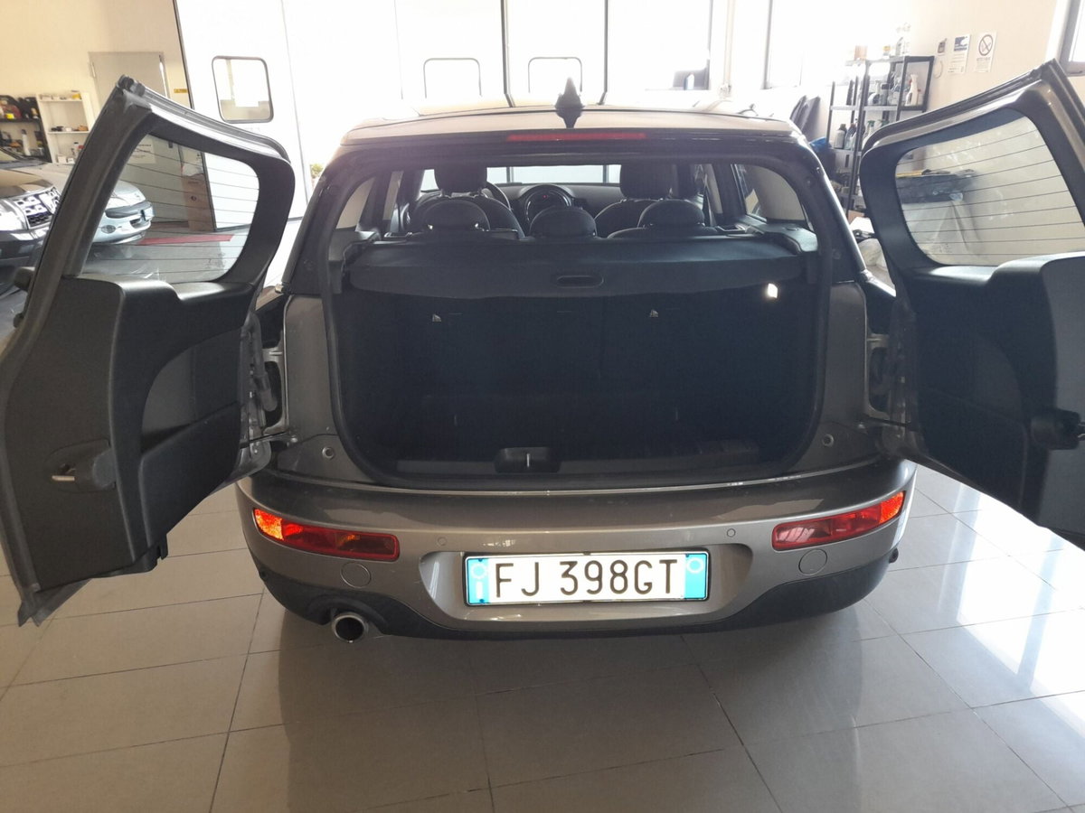 MINI Mini Clubman 2.0 Cooper D Hype Clubman (9)