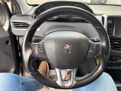Peugeot 208 75 5 porte Allure (12)