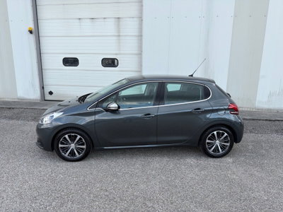 Peugeot 208 75 5 porte Allure (2)