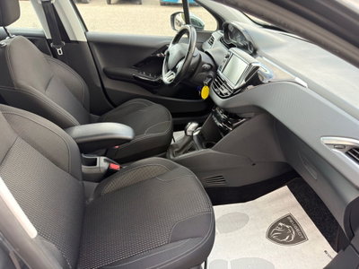 Peugeot 208 75 5 porte Allure (6)