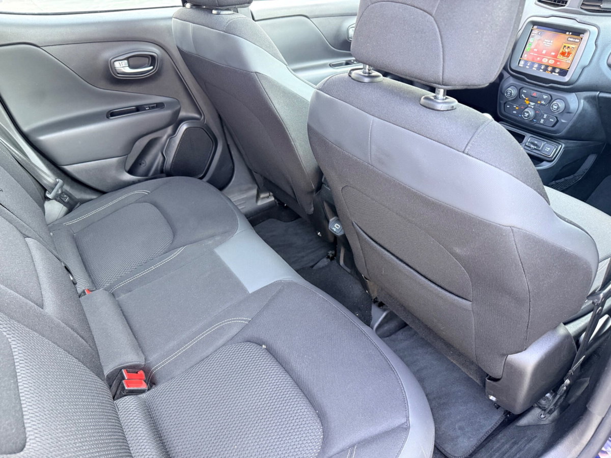 Jeep Renegade 1.6 Mjt 130 CV S (15)