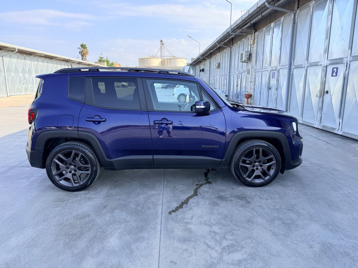 Jeep Renegade 1.6 Mjt 130 CV S (6)