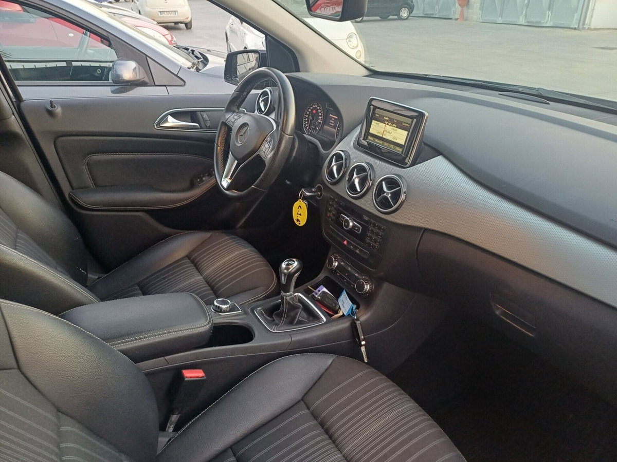Mercedes-Benz Classe B 180 CDI Premium (6)