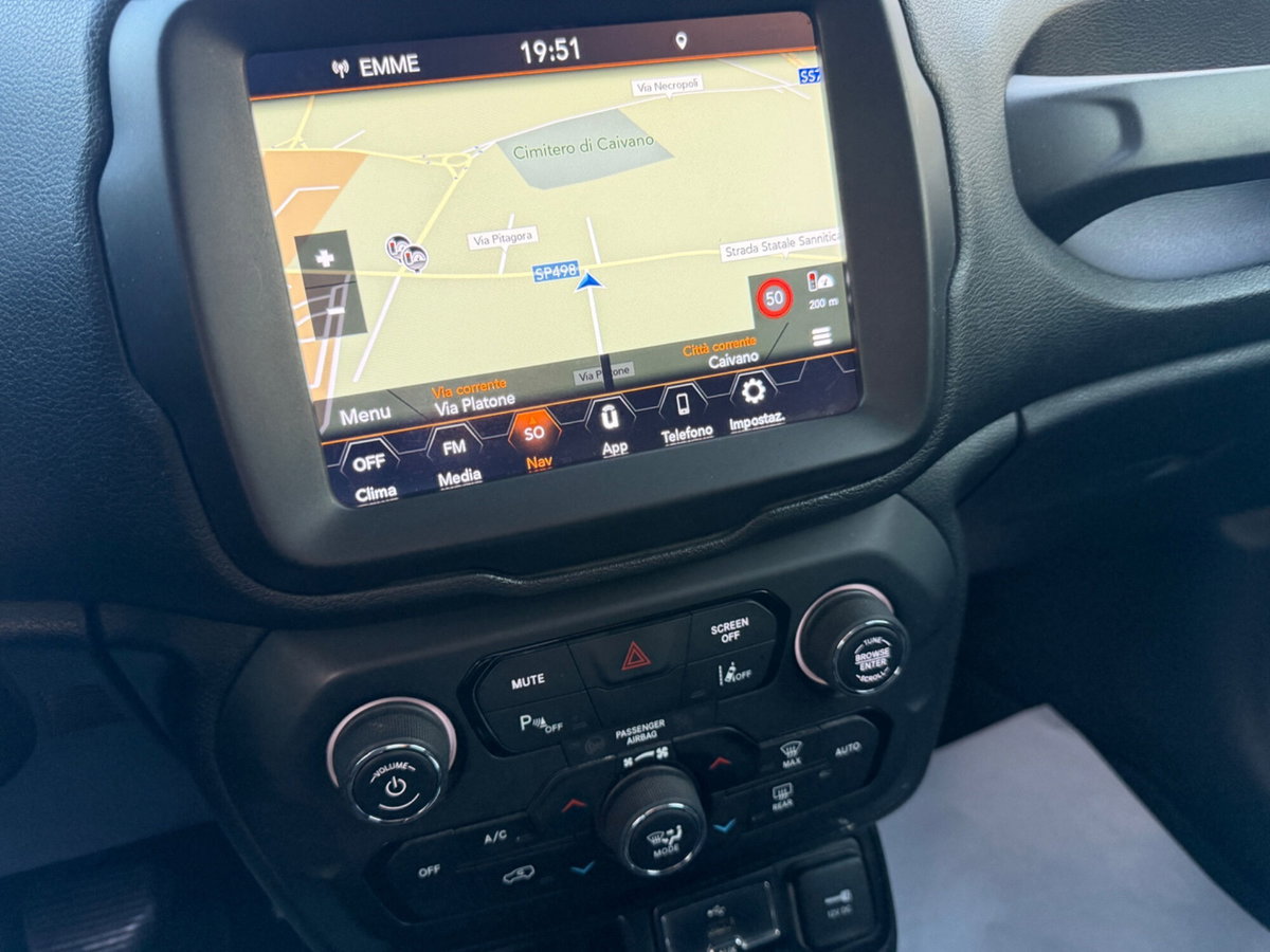 Jeep Renegade 1.6 Mjt DDCT 120 CV S (16)