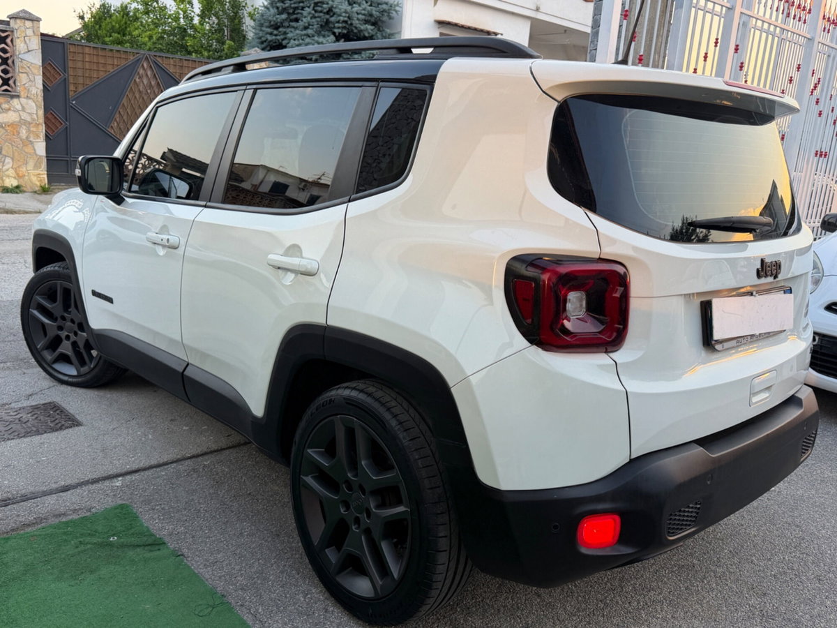 Jeep Renegade 1.6 Mjt DDCT 120 CV S (9)