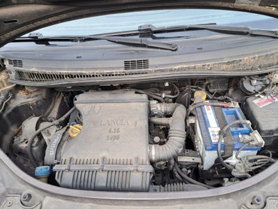 Lancia Musa 1.4 Argento Ecochic GPL (11)