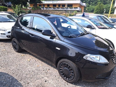 Lancia Ypsilon 1.2 69 CV 5 porte Elefantino (8)