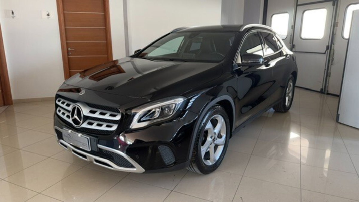 Mercedes-Benz GLA SUV 180 d Sport