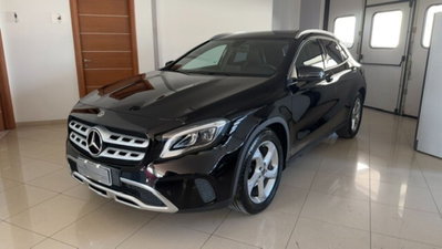 Mercedes-Benz GLA SUV 180 d Sport usata