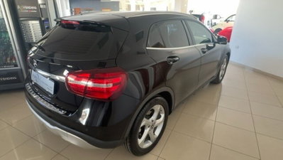 Mercedes-Benz GLA SUV 180 d Sport (4)