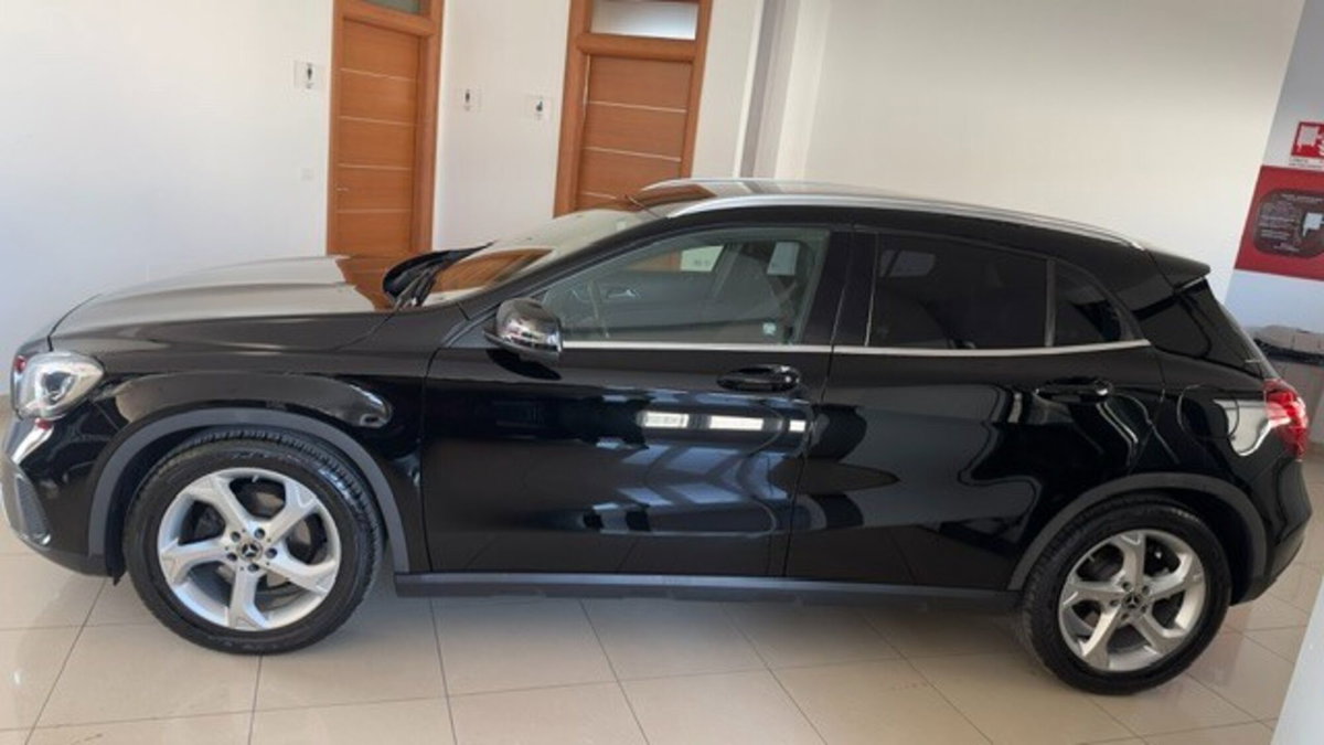Mercedes-Benz GLA SUV 180 d Sport (7)